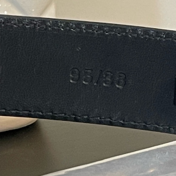 NWT Versace Cobalt Blue Leather Belt with Gold Medusa - Picture 5 of 8